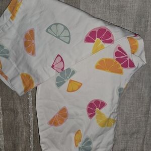 Briggs New York Cropped Bottoms with Citrus Print
